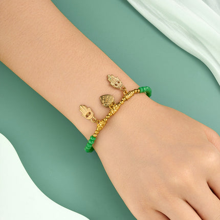 Pulsera De Cuentas Verdes De Cristal Con Tres Colgantes Dorados Especiales