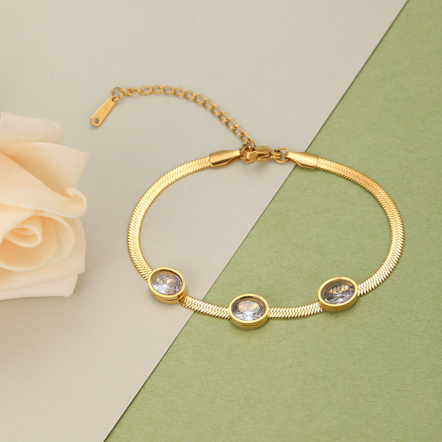 Pulsera De Cadena Dorada Con Detalles De Zirconias Ovaladas