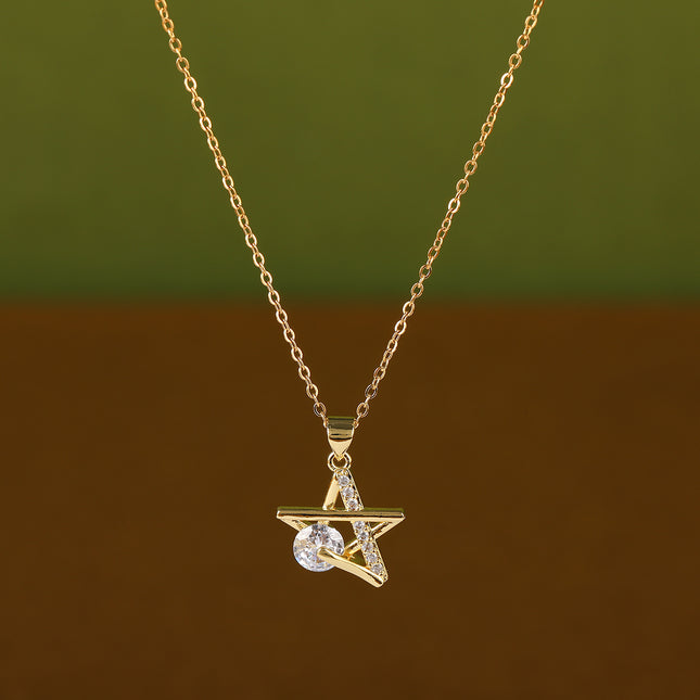 Collar Con Colgante De Estrella Hueca De Cobre Con Diamantes De Imitación Versátil