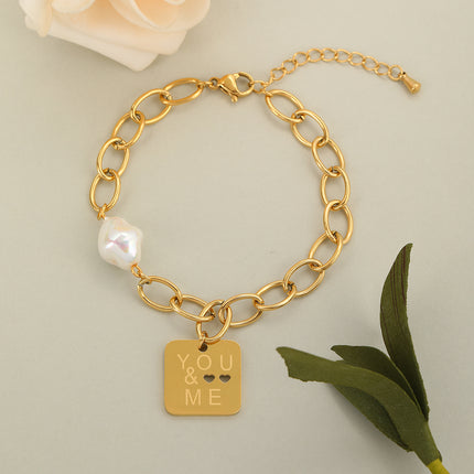 Pulsera Con Diseño De Placa Inglés Y Perlas En Cobre Chapado En Oro 14K