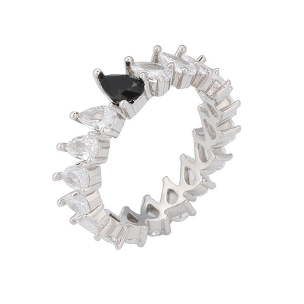 Anillo Con Diseño De Gota Geométrica Y Diamantes De Zirconia En Cobre Chapado En Plata