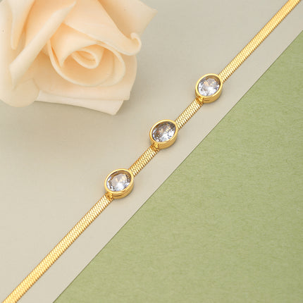 Pulsera De Cadena Dorada Con Detalles De Zirconias Ovaladas