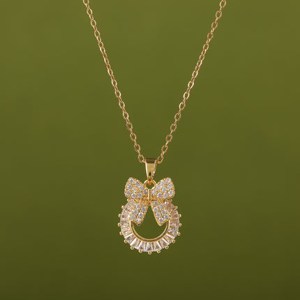 Collar De Moda Con Colgante De Guirnalda De Lazo De Acero Inoxidable De Estilo Palaciego