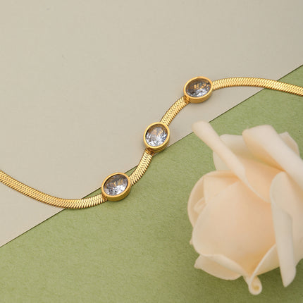 Pulsera De Cadena Dorada Con Detalles De Zirconias Ovaladas