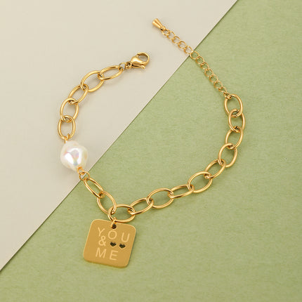 Pulsera Con Diseño De Placa Inglés Y Perlas En Cobre Chapado En Oro 14K
