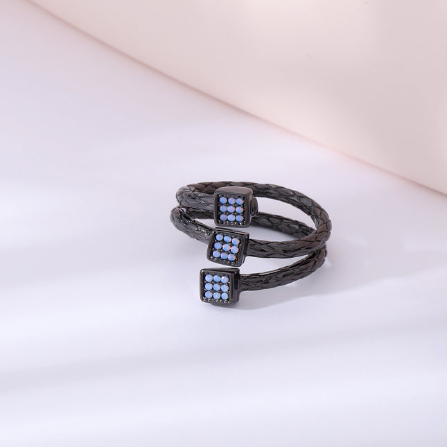 Anillo De Tres Capas Con Diamantes Negras De Cobre