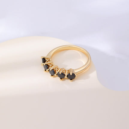 Anillo Con Diseño Moda Y Diamantes De Zirconia En Cobre Chapado En Oro 14K,Plata