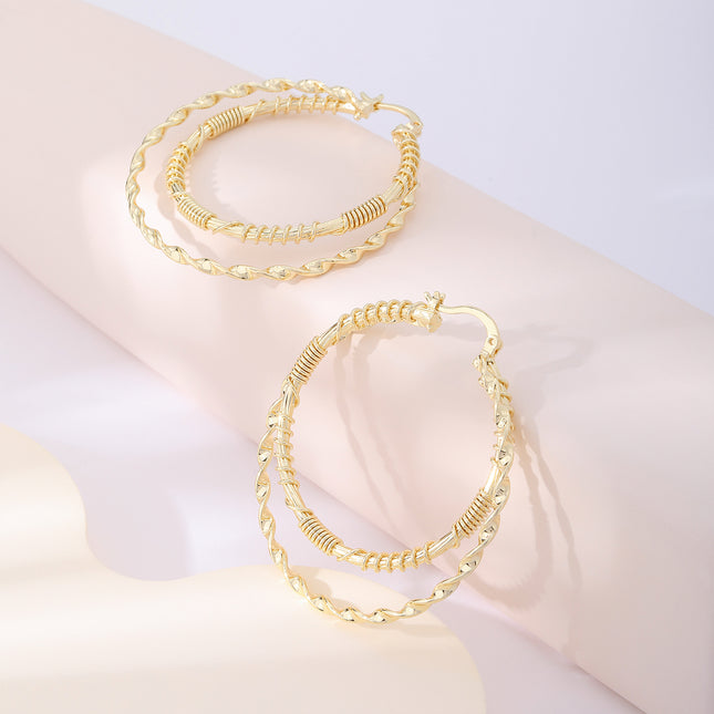 Aretes De Doble Capa Dorados Con Diseño Grande Y Minimalista