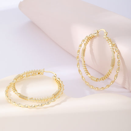 Aretes De Doble Capa Dorados Con Diseño Grande Y Minimalista