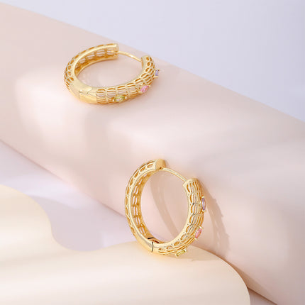 Aretes Arracadas Con Zirconia Engarzada En Cobre De Estilo Elegante