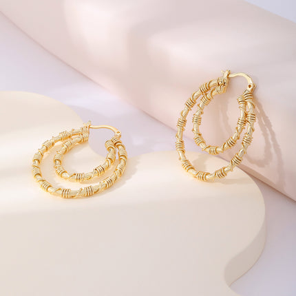 Aretes De Doble Capa Con Diseño De Bambú En Color Dorado