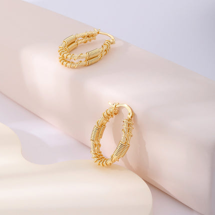 Aretes De Aro Ovalado Con Detalles De Cobre Enrollado, Estilo Moderno