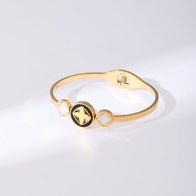 Pulsera Brazalete De Acero Inoxidable Con Trébol Liso y Discos