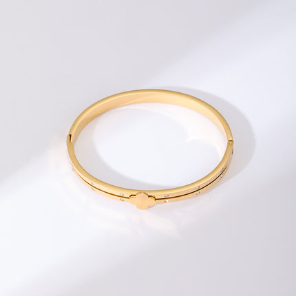 Pulsera Brazalete De Acero Inoxidable Con Trébol Liso Y Fila De Circon