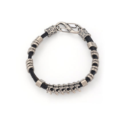 Pulsera De Cuero PU Con Detalles De Hueso Y Anillos En Acero 316