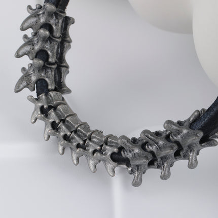 Pulsera De Cuero PU De Doble Capa Con Detalle De Hueso Y Acero