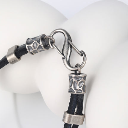 Pulsera De Cuero PU Con Detalles De Hueso Y Anillos En Acero 316