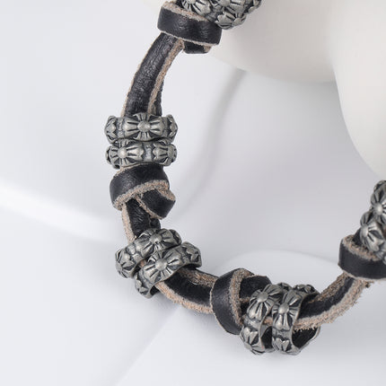 Pulsera De Cuero PU Con Detalles De Anillas Y Acero Inoxidable 316