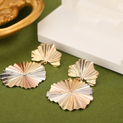 Aretes Cobre Con Colgante De Hoja Metálica, Diseño Moderno Para Mujer