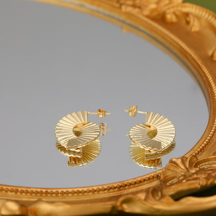 Aretes De Cobre Con Diseño De Medias Lunas Asimétricas Estilo Metálico