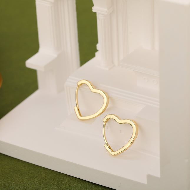 Aretes Broqueles En Forma De Corazón De Cobre Con Baño De Oro De 14K