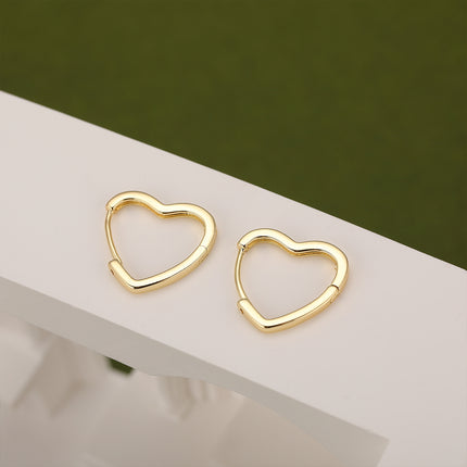 Aretes Broqueles En Forma De Corazón De Cobre Con Baño De Oro De 14K