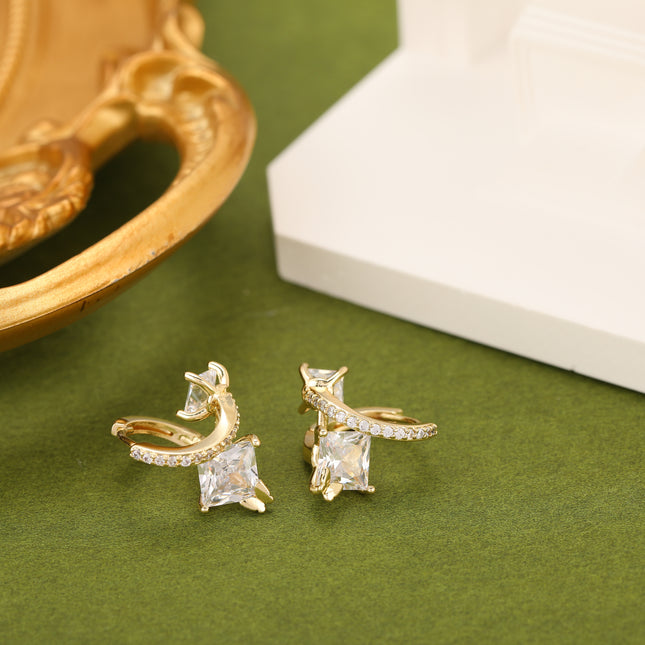 Aretes De Cobre Con Doble Zirconia, Diseño Elegante Con Baño Oro 18K