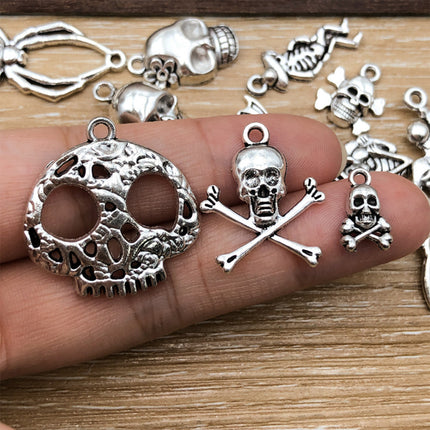 5pcs Kit Colgantes de Aleación Serie de Calaveras en Estilos Únicos