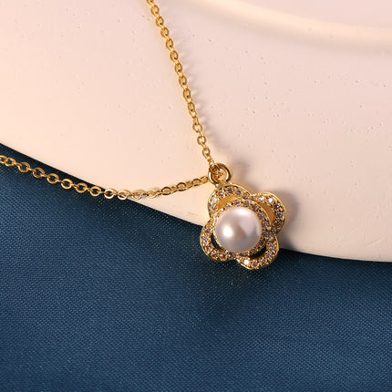 Collar De Perla Y Flor Cobre Enchapado De Oro 14K Minimalista