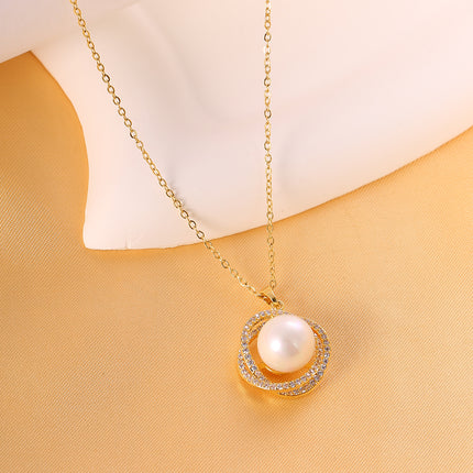 Collar De Perla Rodeadas De Zirconia En Forma De Irregular Para Mujer