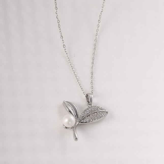 Collar De Cobre Colgante Flor De Tulipán Con Zirconia Y Perla