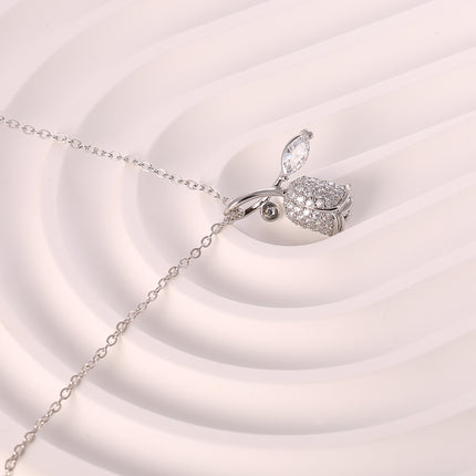 Collar De Cobre Colgante Flor De Rosa Plateada Con Zirconia Elegante