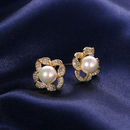 Aretes De Cobre Chapado En Oro 14K De Perla Estilo Vintage Elegante