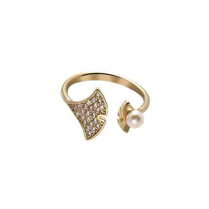 Anillo Ajustable Con Perla Y Diamantes De Diseño De Hoja De Ginkgo De Cobre Chapado En Oro 14K