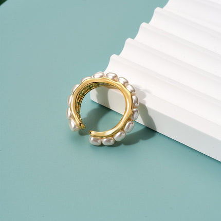 Anillo Ajustable Con Diseño Minimalista De Perla Con Estilo Luxe De Cobre Chapado En Oro 14K