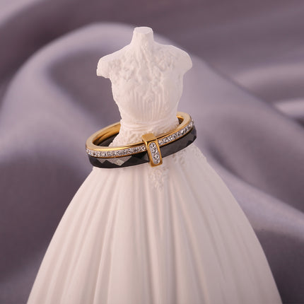 Anillo Con Diseño De Cerámica Y Diamantes Zirconia En Acero Inoxidable Chapado En Oro 18K