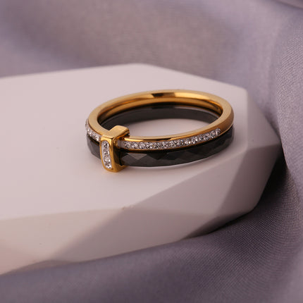 Anillo Con Diseño De Cerámica Y Diamantes Zirconia En Acero Inoxidable Chapado En Oro 18K