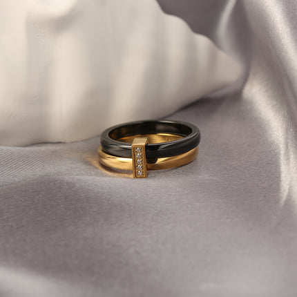 Anillo Con Diseño De Cerámica Y Diamantes Zirconia En Acero Inoxidable Chapado En Oro 18K