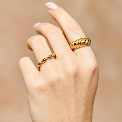 Anillo Con Diseño Creativo Y Elegante De Acero Inoxidable Chapado En Oro 14K
