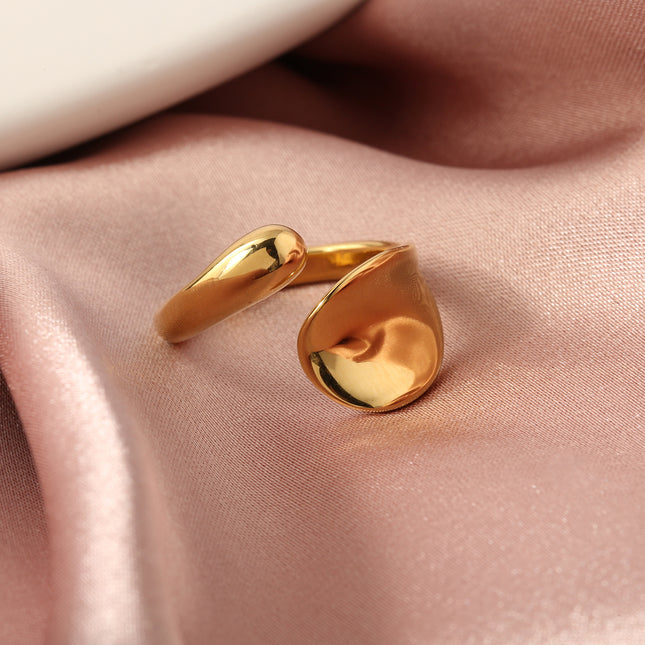 Anillo Con Diseño De Superficie Curva Geométrica De Acero Inoxidable Chapado En Oro 14K