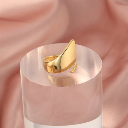 Anillo Abierto de Superficie Lisa Y Curva De Acero Inoxidable Chapado En Oro 14K