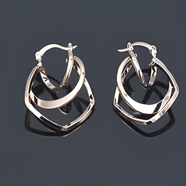 Aretes De Cobre Con Diseño De Tres Capas De Aros Irregulares Modernos
