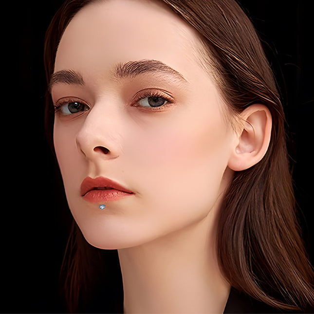 Piercing Labial De Acero Inoxidable Con Diseño de Corazón Y Zirconita