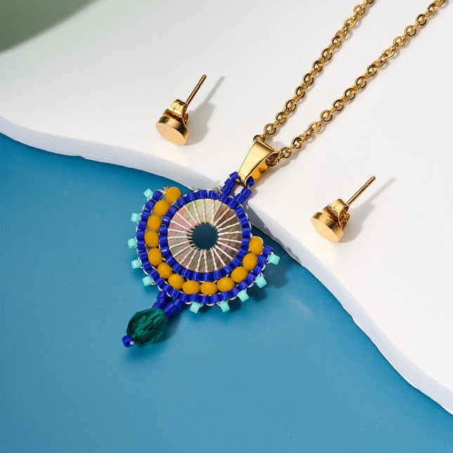 Collar Bohemio Vintage Con Cuentas Tejidas Y Aretes Dorados 18K