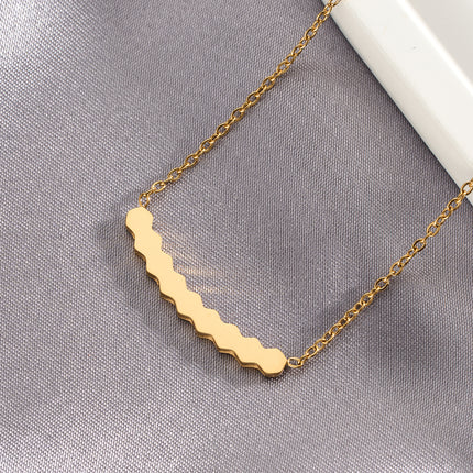 Collar De Acero Inoxidable Con Colgante De Panal De Diamantes De Moda Para Mujer