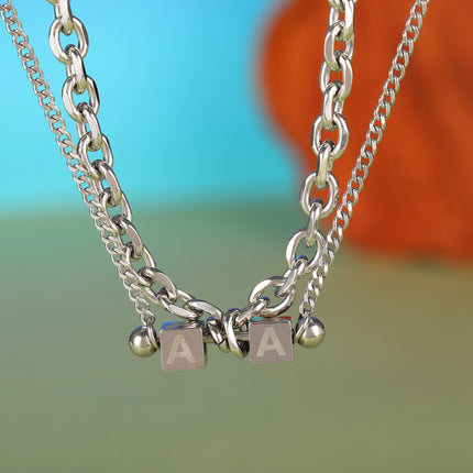 Collar Con Mancuernas Cuadradas Con Letra A De Moda De Acero Inoxidable