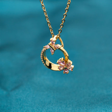 Collar Con Colgante De Cobre Con Mariposa Y Flor De Diamante De Imitación Rosada