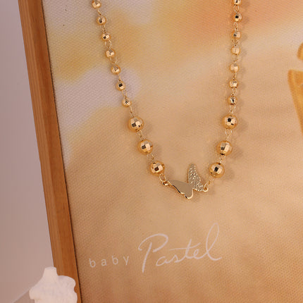 Collar Con Bolas y Mariposa Cobre En Oro 14K, Diseño Versátil Y Elegante