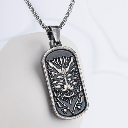 Collar Con Diseño Colgante De Escudo Cuadrado Vintage Para Hombre De Acero Inoxidable