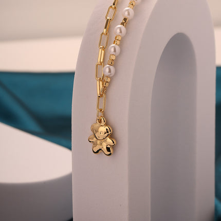 Collar Colgante De Osito Perlas Y Cadena Geométrica Hueca Chapado En Oro 14K